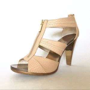 Michael Kors Berkley T-strap Nude and bronze